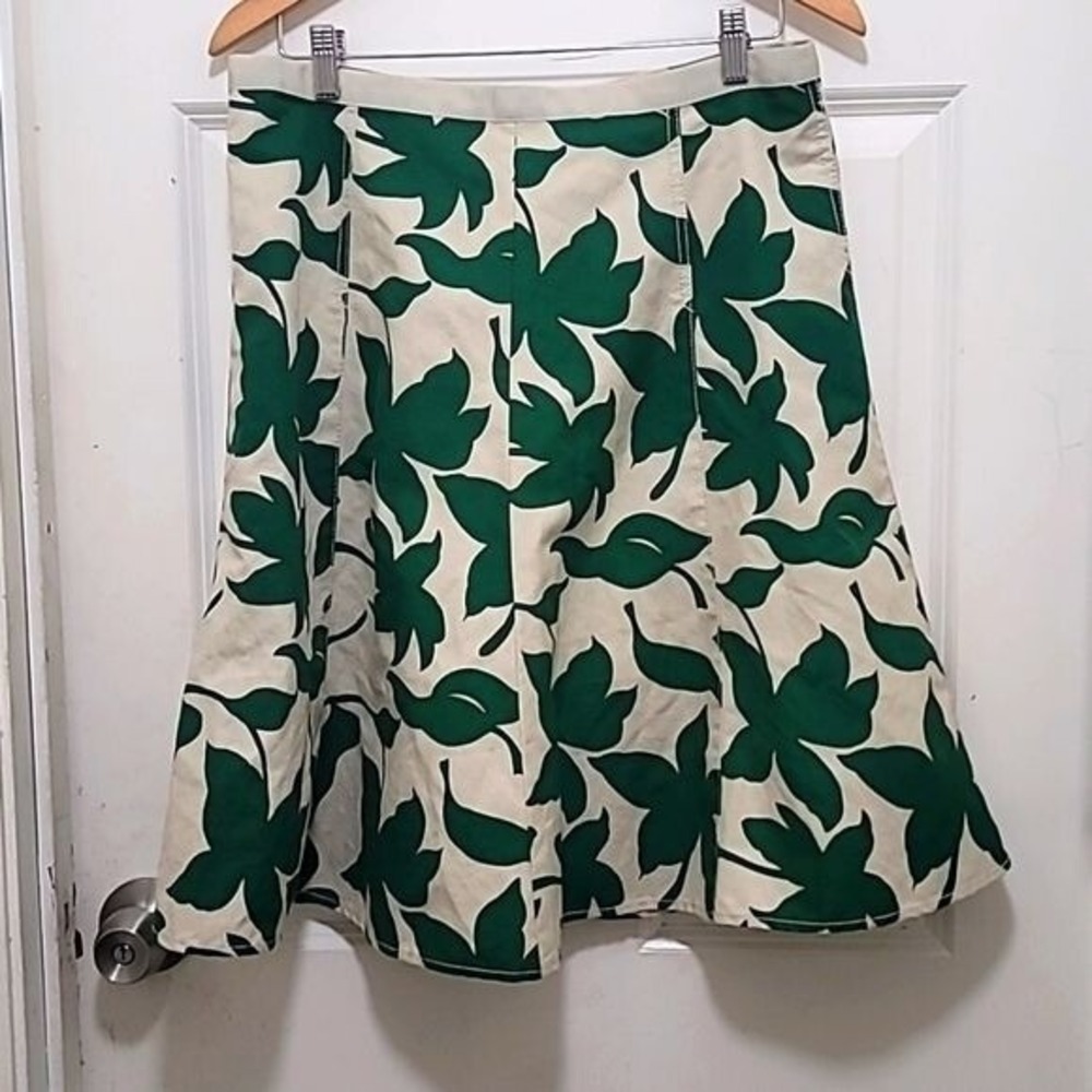 Banana Republic Leaf Print A-Line Skirt Women's 8 Green Cream Botanical Knee‎